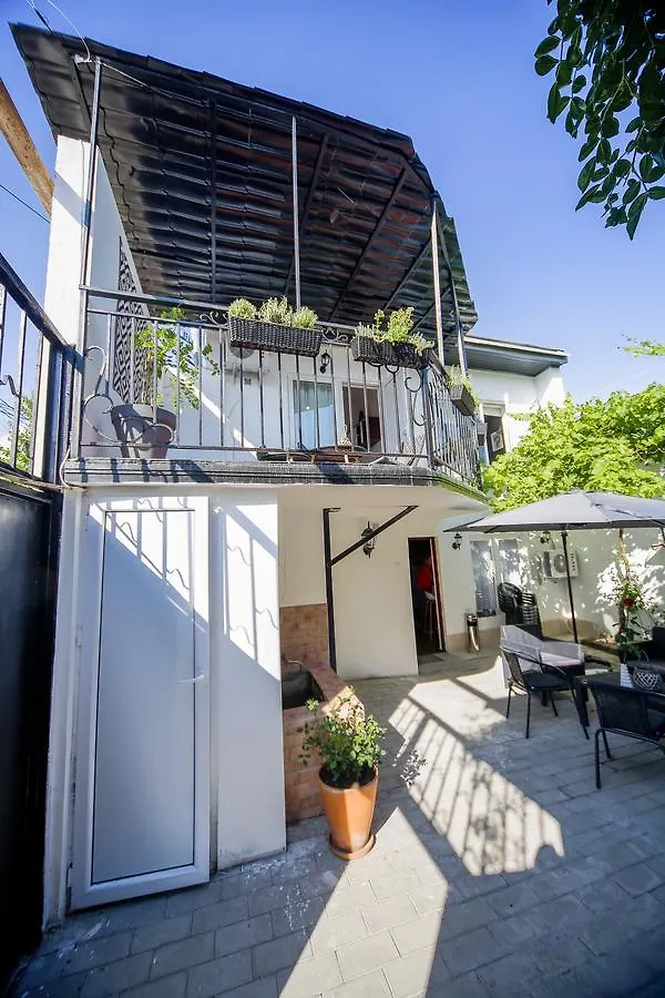 Отель Avlabari Boutique House Тбилиси